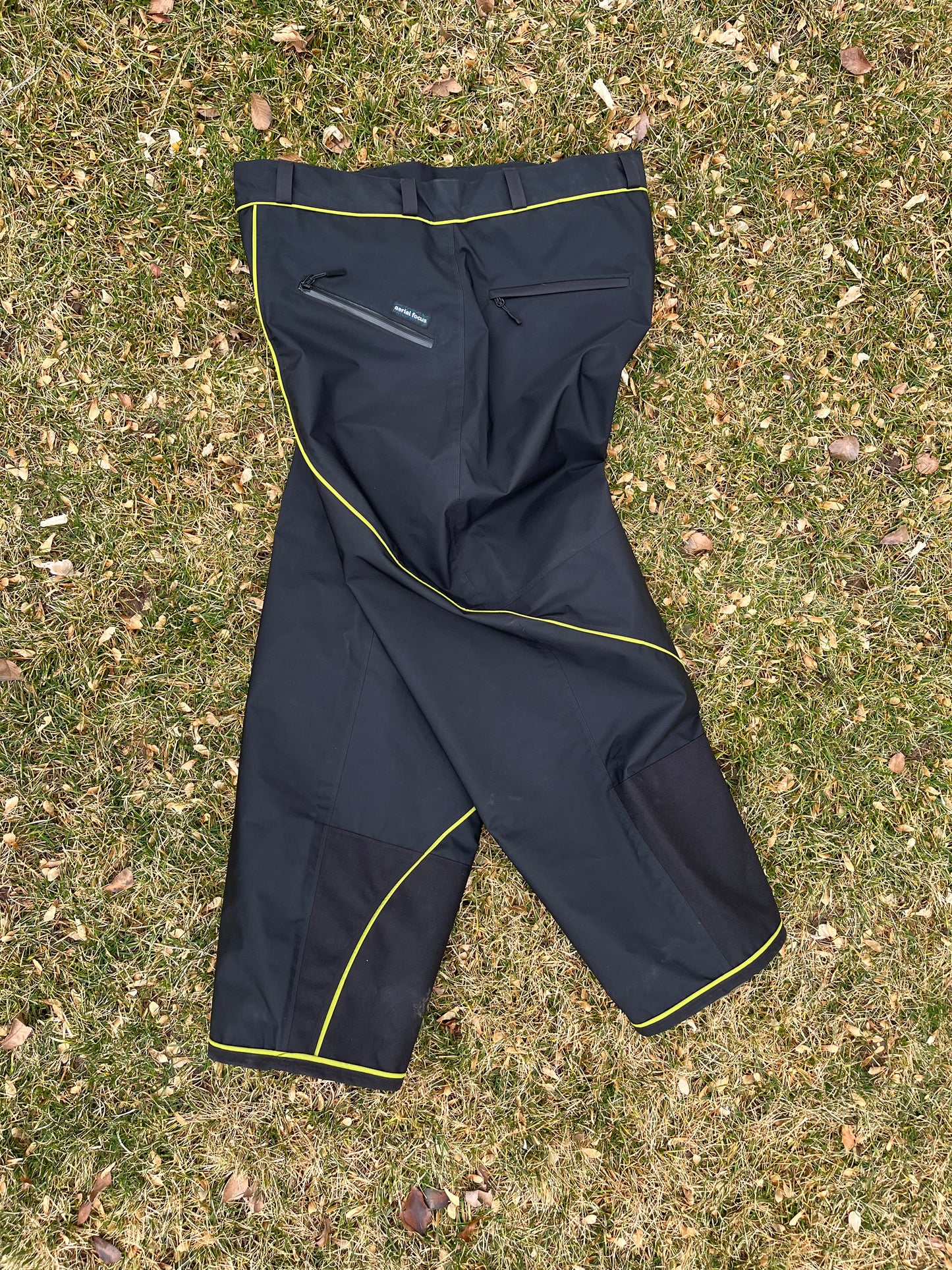 1/1 green line snowpants