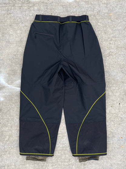 1/1 green line snowpants