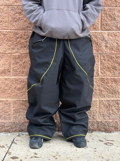 1/1 green line snowpants